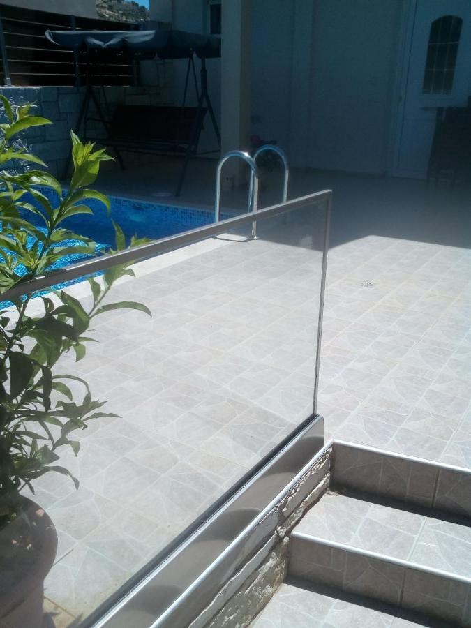“Theeporto” Maisonette With Pool Gouves Buitenkant foto